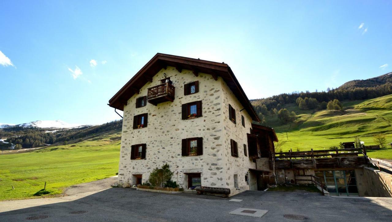 Mountain Chalet Milly Livigno Extérieur photo