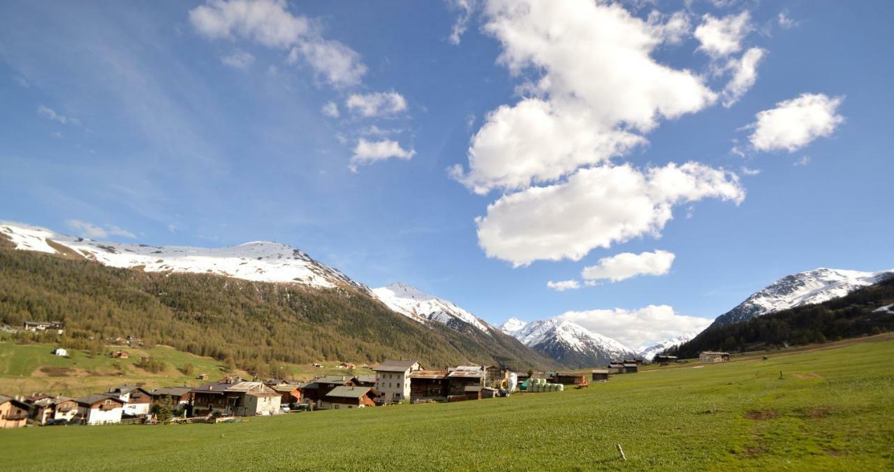 Mountain Chalet Milly Livigno Extérieur photo